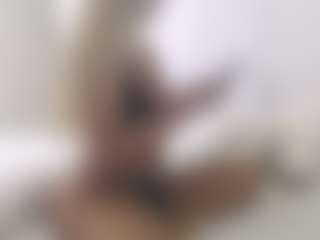 XoxP0ck3tR0cketxoX's Live Sex Cam Show