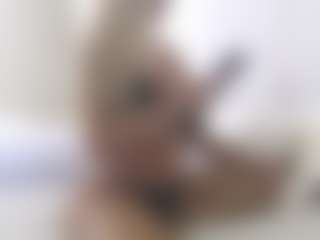 XoxP0ck3tR0cketxoX's Live Sex Cam Show