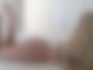 XoxP0ck3tR0cketxoX's Live Sex Cam Show