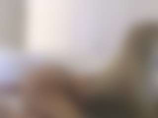 XoxP0ck3tR0cketxoX's Live Sex Cam Show