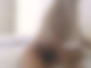 XoxP0ck3tR0cketxoX's Live Sex Cam Show