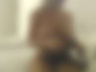 XoxP0ck3tR0cketxoX's Live Sex Cam Show