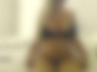 XoxP0ck3tR0cketxoX's Live Sex Cam Show