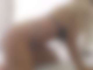 XoxP0ck3tR0cketxoX's Live Sex Cam Show