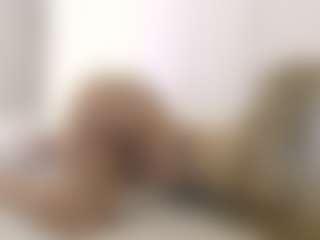XoxP0ck3tR0cketxoX's Live Sex Cam Show