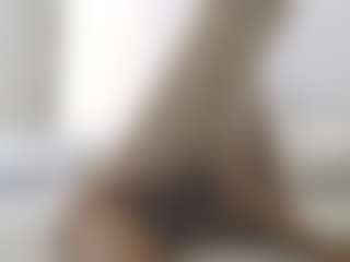 XoxP0ck3tR0cketxoX's Live Sex Cam Show