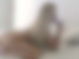 XoxP0ck3tR0cketxoX's Live Sex Cam Show