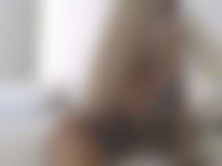 XoxP0ck3tR0cketxoX's Live Sex Cam Show