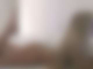 XoxP0ck3tR0cketxoX's Live Sex Cam Show