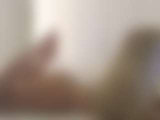 XoxP0ck3tR0cketxoX's Live Sex Cam Show