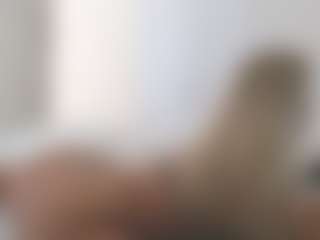 XoxP0ck3tR0cketxoX's Live Sex Cam Show