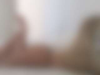 XoxP0ck3tR0cketxoX's Live Sex Cam Show