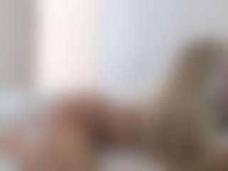 XoxP0ck3tR0cketxoX's Live Sex Cam Show