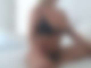 XoxP0ck3tR0cketxoX's Live Sex Cam Show