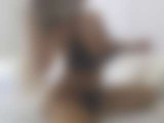 XoxP0ck3tR0cketxoX's Live Sex Cam Show
