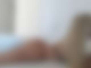 XoxP0ck3tR0cketxoX's Live Sex Cam Show