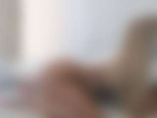 XoxP0ck3tR0cketxoX's Live Sex Cam Show