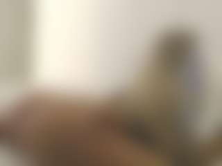 XoxP0ck3tR0cketxoX's Live Sex Cam Show