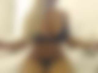 XoxP0ck3tR0cketxoX's Live Sex Cam Show