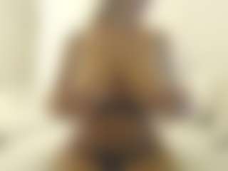 XoxP0ck3tR0cketxoX's Live Sex Cam Show