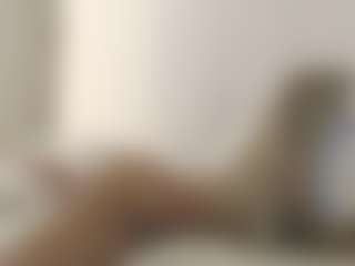 XoxP0ck3tR0cketxoX's Live Sex Cam Show