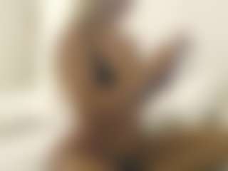 XoxP0ck3tR0cketxoX's Live Sex Cam Show