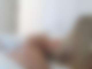 XoxP0ck3tR0cketxoX's Live Sex Cam Show