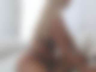 Live cam show with XoxP0ck3tR0cketxoX - Toes on CamSextacy