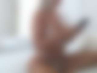 XoxP0ck3tR0cketxoX's Live Sex Cam Show