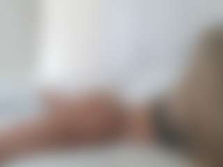 XoxP0ck3tR0cketxoX's Live Sex Cam Show