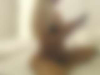 XoxP0ck3tR0cketxoX's Live Sex Cam Show