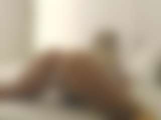 XoxP0ck3tR0cketxoX's Live Sex Cam Show