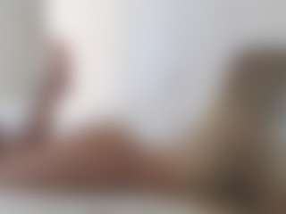 XoxP0ck3tR0cketxoX's Live Sex Cam Show