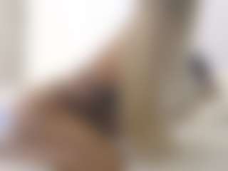 XoxP0ck3tR0cketxoX's Live Sex Cam Show
