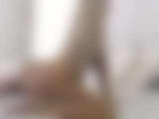 XoxP0ck3tR0cketxoX's Live Sex Cam Show