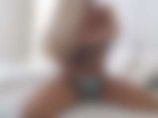 XoxP0ck3tR0cketxoX's Live Sex Cam Show