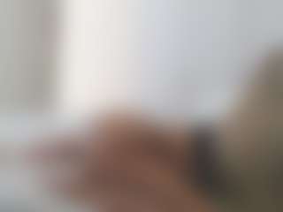 XoxP0ck3tR0cketxoX's Live Sex Cam Show