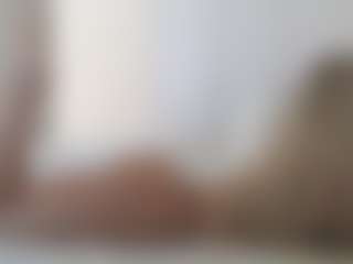 XoxP0ck3tR0cketxoX's Live Sex Cam Show