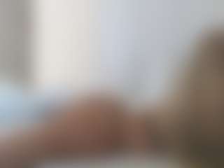 XoxP0ck3tR0cketxoX's Live Sex Cam Show