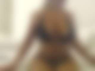 XoxP0ck3tR0cketxoX's Live Sex Cam Show