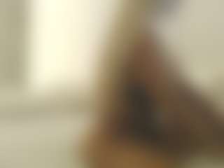 XoxP0ck3tR0cketxoX's Live Sex Cam Show