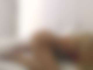 Live cam show with XoxP0ck3tR0cketxoX - Rub on liverealitysex.com