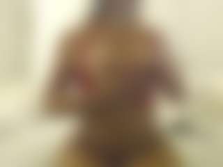 XoxP0ck3tR0cketxoX's Live Sex Cam Show