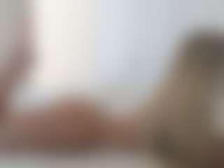 Live cam show with XoxP0ck3tR0cketxoX - Spy Petite on SmokeAndPoke