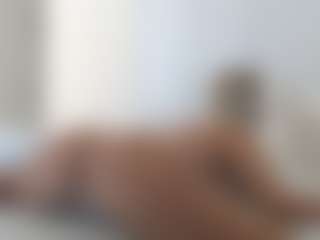 Live cam show with XoxP0ck3tR0cketxoX - Sexwebcam Curvy on Livezox