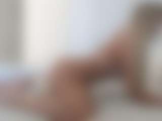 XoxP0ck3tR0cketxoX's Live Sex Cam Show