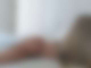 XoxP0ck3tR0cketxoX's Live Sex Cam Show