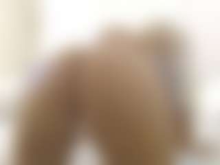 XoxP0ck3tR0cketxoX's Live Sex Cam Show