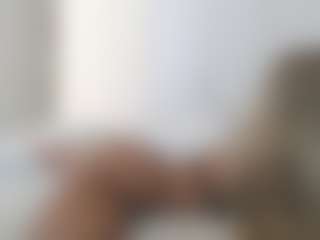 XoxP0ck3tR0cketxoX's Live Sex Cam Show