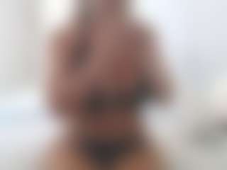 XoxP0ck3tR0cketxoX's Live Sex Cam Show